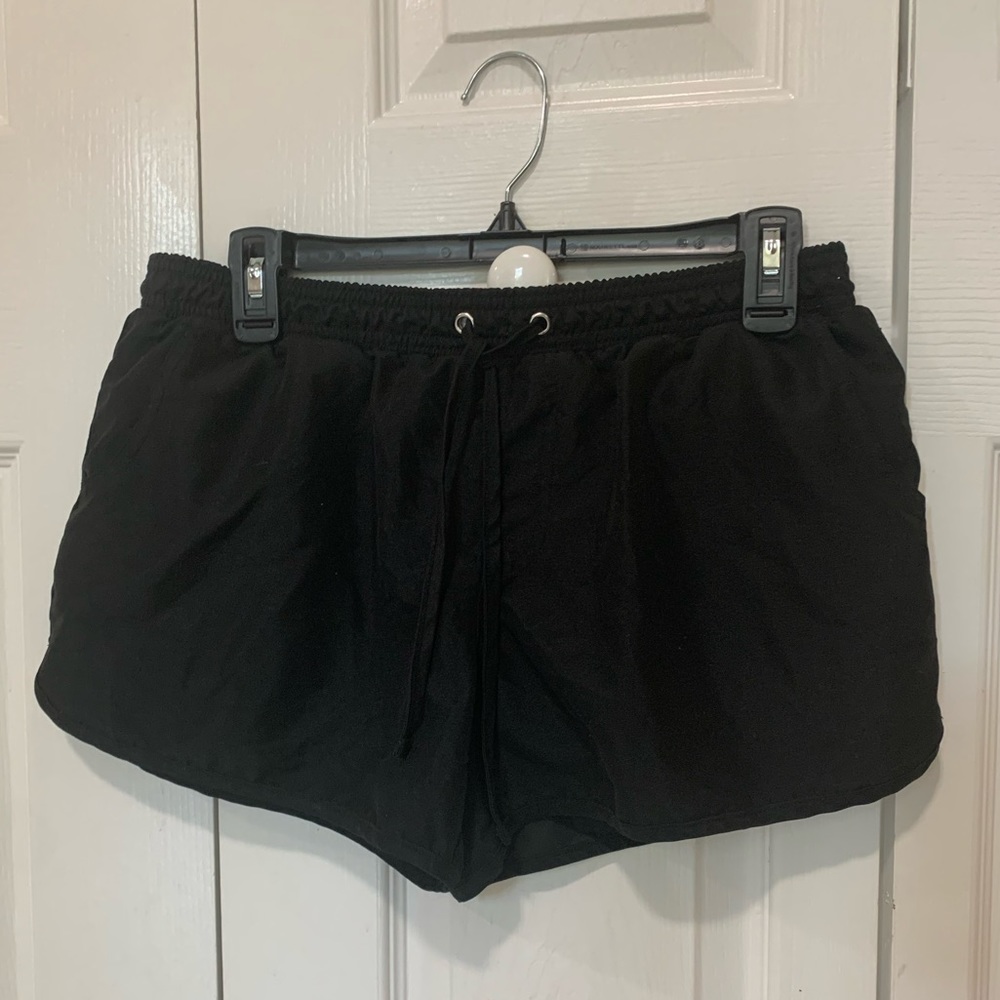 Kona Sol Women’s swim shorts, size small